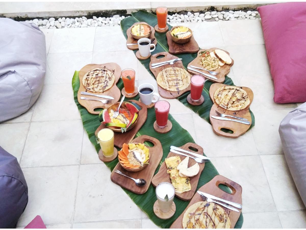 Ola Ola Lombok Hotel เซอลงเบอลานัก ภายนอก รูปภาพ